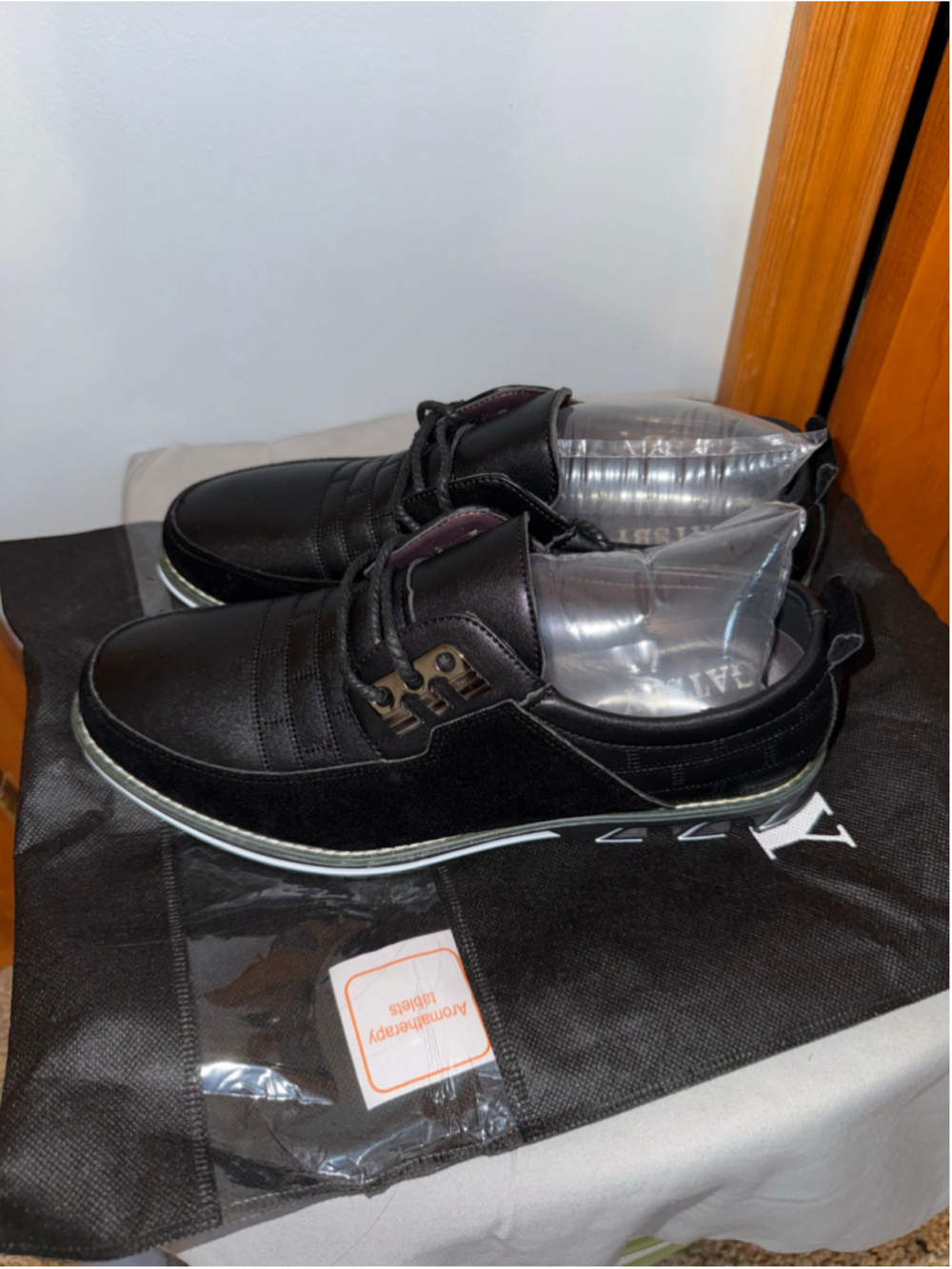 Men's Gatsby Slip-On Loafers Size 9 Black - Picture 2 of 5